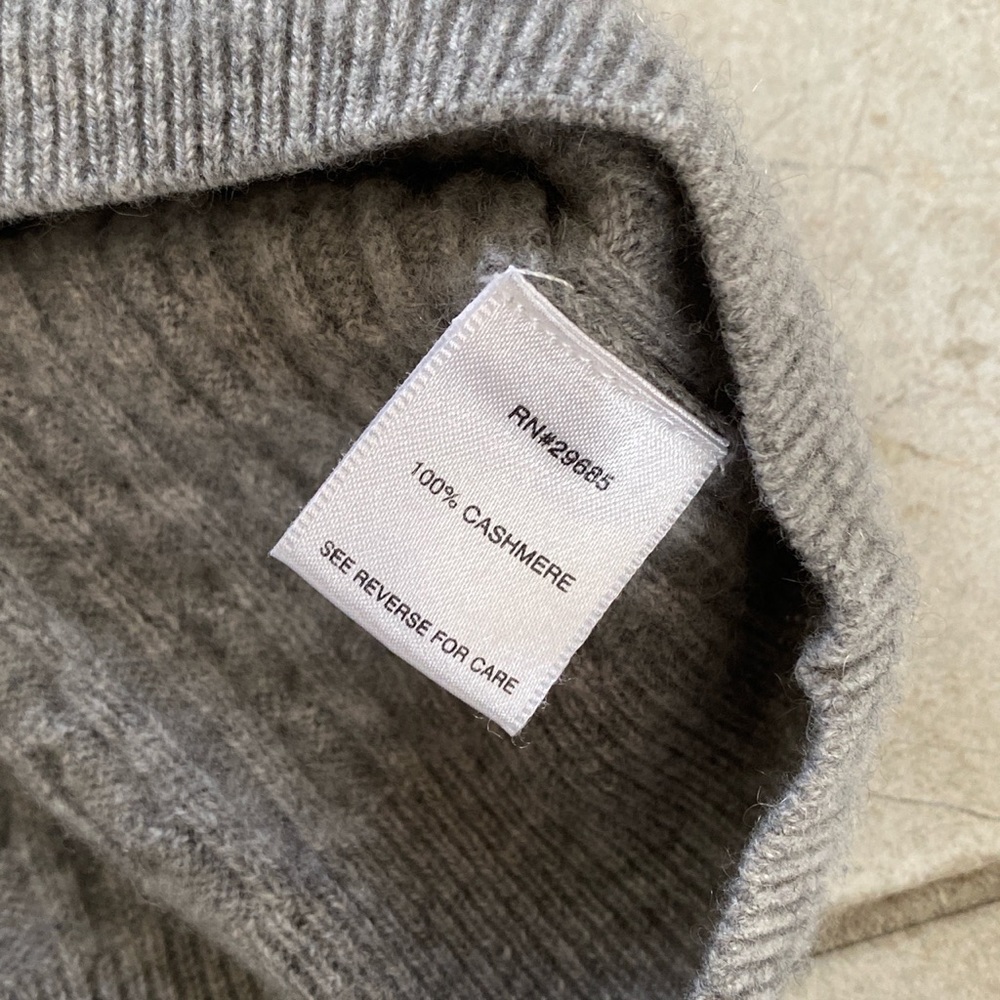 Pendleton Cashmere Gray Sweater - image 3